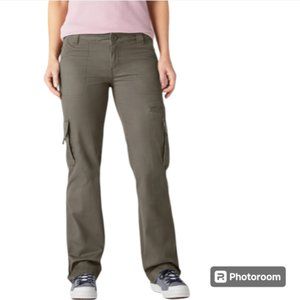 Dickies Relaxed Fit Cargo Jeans in Green Size 10R